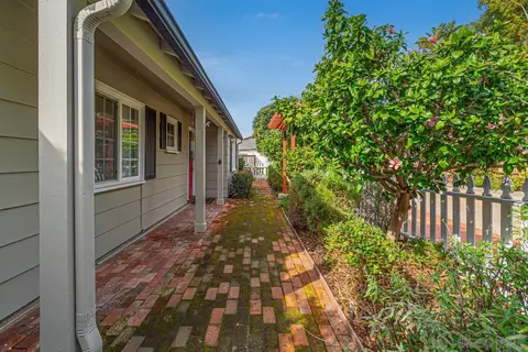 509 Pomona, Coronado, CA 92118 photo 6