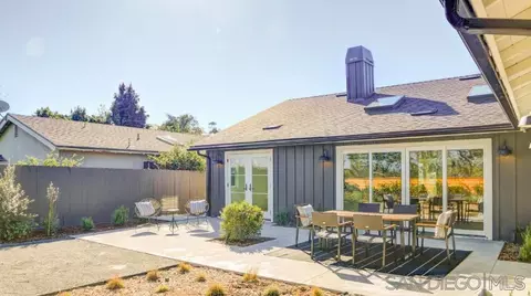 Exterior - 13405 Mango, Del Mar, CA 92014 photo 4 of 5