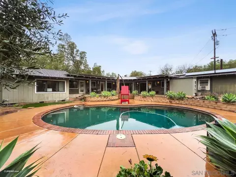 Exterior - 15100 Vali Hai Rd, Poway, CA 92064 photo 7 of 12