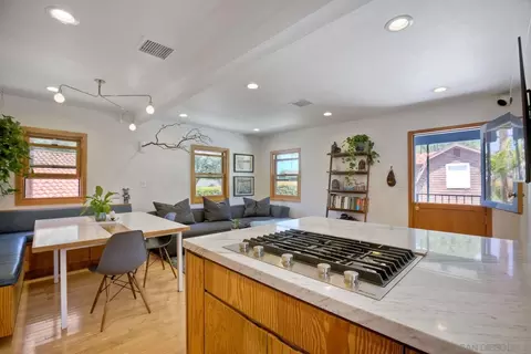 939 Olive Ave, Coronado, CA 92118 photo 14