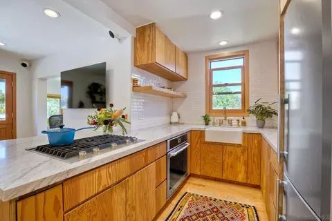 939 Olive Ave, Coronado, CA 92118 photo 4