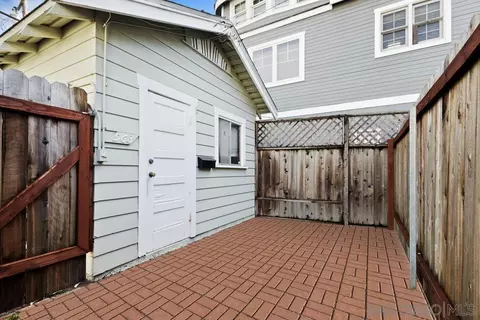 Exterior - 961 E Ave, Coronado, CA 92118 photo 8 of 10