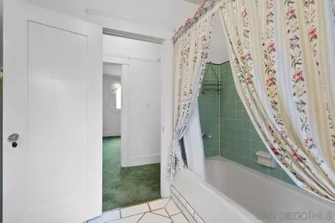 Bath - 961 E Ave, Coronado, CA 92118 photo 2 of 5