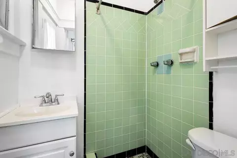 Bath - 961 E Ave, Coronado, CA 92118 photo 5 of 5