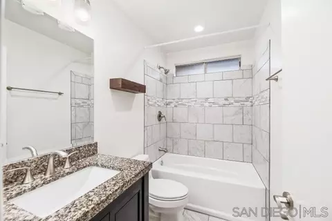 Bath - 1257 Cresthill Rd, El Cajon, CA 92021 photo 5 of 5