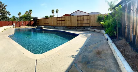 Exterior - 1115 Daisy St, Escondido, CA 92027 photo 4 of 7