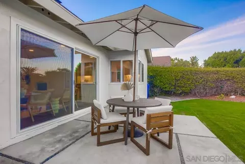 Exterior - 13159 Shalimar Pl, Del Mar, CA 92014 photo 28 of 30