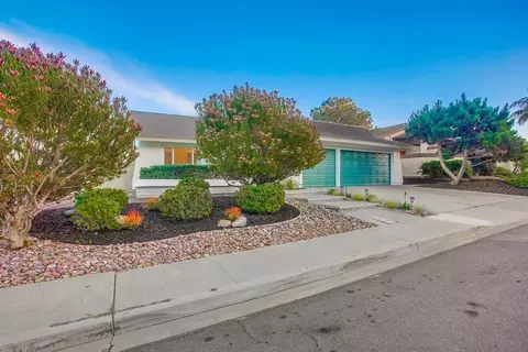 Exterior - 13159 Shalimar Pl, Del Mar, CA 92014 photo 13 of 30