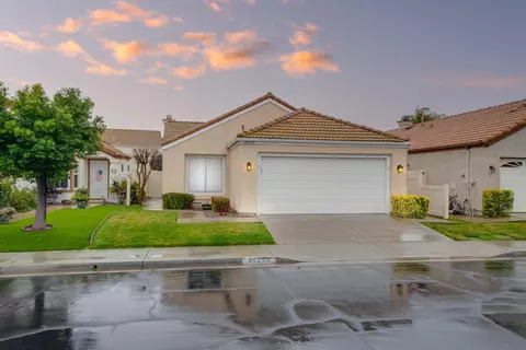 28209 Palm Villa Dr, Menifee, CA 92584