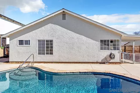 Exterior - 10320 Bosque Dr, Lakeside, CA 92040 photo 7 of 9