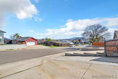 Exterior - 10320 Bosque Dr, Lakeside, CA 92040 photo 9 of 9