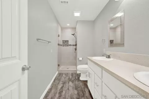 Bath - 2242 Peach Tree Ln, Spring Valley, CA 91977 photo 5 of 5