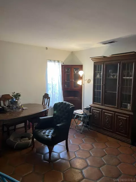 Dining - 9300 Nalini Ct, Santee, CA 92071 photo 1 of 1