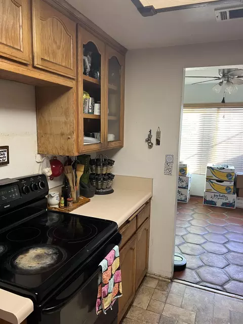Kitchen - 9300 Nalini Ct, Santee, CA 92071 photo 1 of 2