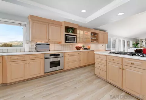 Kitchen - 2559 Pence Dr, El Cajon, CA 92019 photo 4 of 4