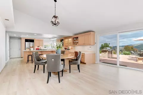 Dining - 2559 Pence Dr, El Cajon, CA 92019 photo 1 of 4