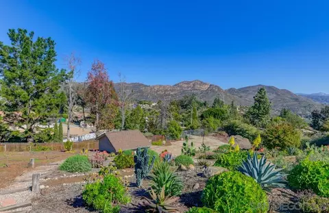 View/Area - 2559 Pence Dr, El Cajon, CA 92019 photo 3 of 3