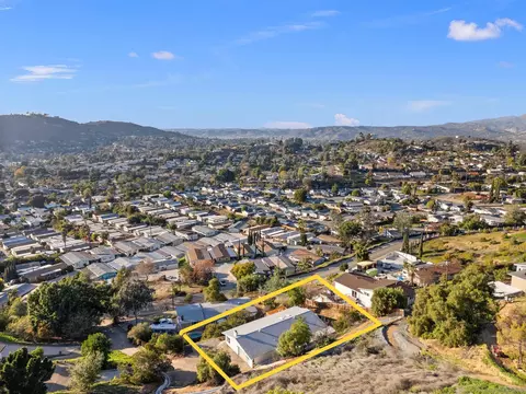 12677 Jackson Hill Dr, El Cajon, CA 92021 photo 32