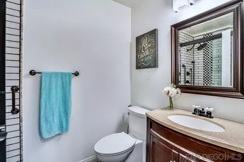749 Nob Cir, Vista, CA 92084 photo 14