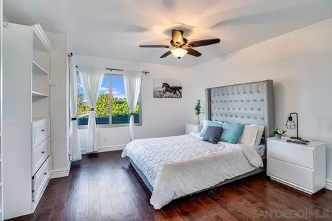 749 Nob Cir, Vista, CA 92084 photo 11
