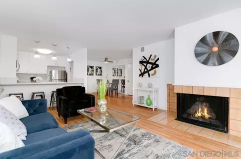 3940 Dove St #207, San Diego, CA 92103