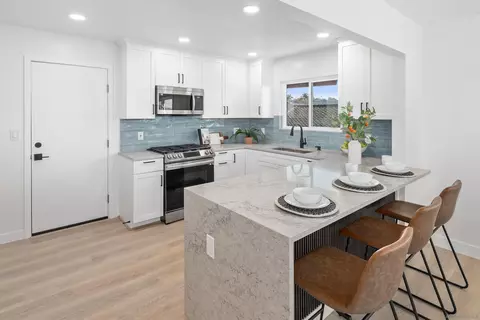 Kitchen - 10062 Diversion Dr, Spring Valley, CA 91977 photo 1 of 4