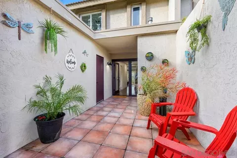 Exterior - 3170 Via De Caballo, Encinitas, CA 92024 photo 3 of 13