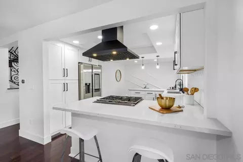 Kitchen - 3170 Via De Caballo, Encinitas, CA 92024 photo 5 of 5