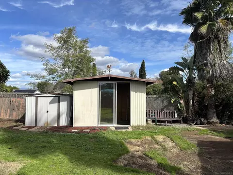 836 W 10th Ave, Escondido, CA 92025 photo 6
