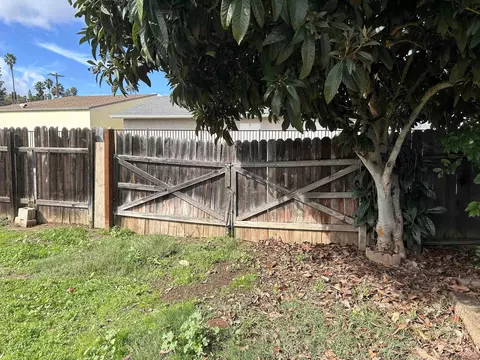 836 W 10th Ave, Escondido, CA 92025 photo 4