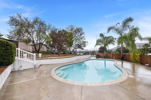 Exterior - 10140 Strathmore Dr, Santee, CA 92071 photo 8 of 12