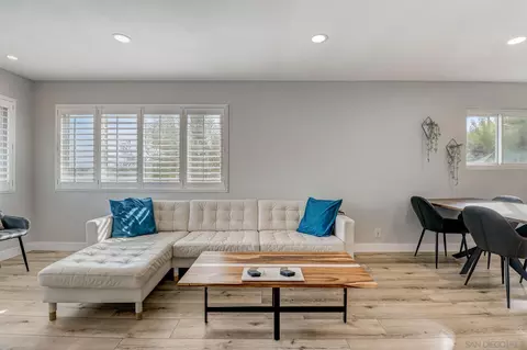 Living - 545 N Vine St, Oceanside, CA 92054 photo 3 of 5