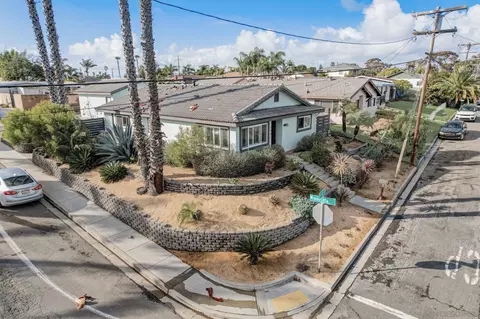 Exterior - 545 N Vine St, Oceanside, CA 92054 photo 12 of 14