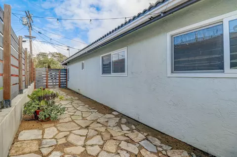 Exterior - 545 N Vine St, Oceanside, CA 92054 photo 7 of 14