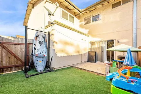 526 Debra Pl, San Marcos, CA 92078