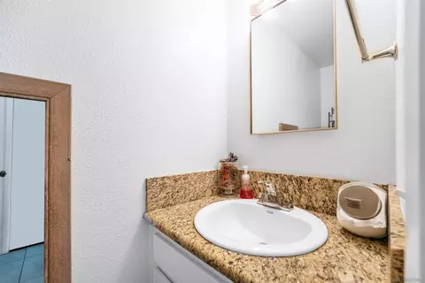 Bath - 526 Debra Pl, San Marcos, CA 92078 photo 2 of 3
