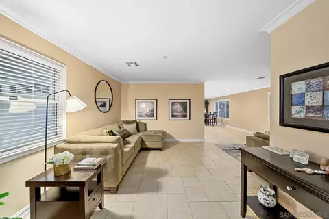 Living - 8716 Brady Ave, Spring Valley, CA 91977 photo 4 of 8