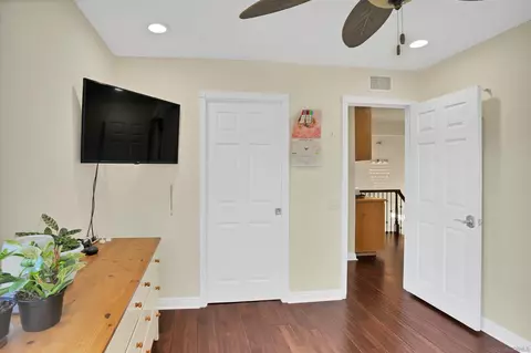 Kitchen - 2014 Sequoia Cr, Vista, CA 92081 photo 4 of 4