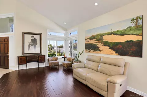 Living - 2014 Sequoia Cr, Vista, CA 92081 photo 2 of 3
