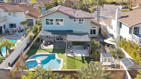View/Area - 2014 Sequoia Cr, Vista, CA 92081 photo 1 of 5