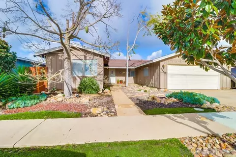 5446 Via Alcazar, San Diego, CA 92111