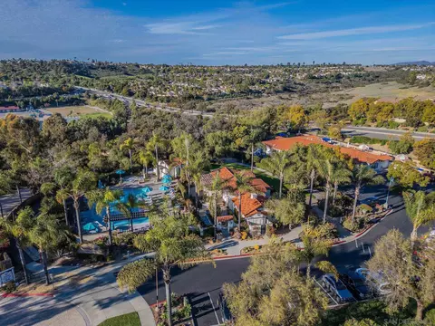 View/Area - 6224 Via Trato, Carlsbad, CA 92009 photo 6 of 10