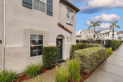 Exterior - 6224 Via Trato, Carlsbad, CA 92009 photo 2 of 8