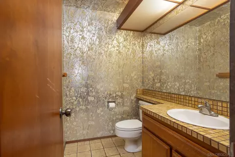 Bath - 9324 Tomiko Ct, La Mesa, CA 91941 photo 1 of 4