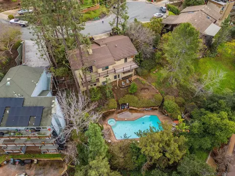 View/Area - 9324 Tomiko Ct, La Mesa, CA 91941 photo 1 of 2