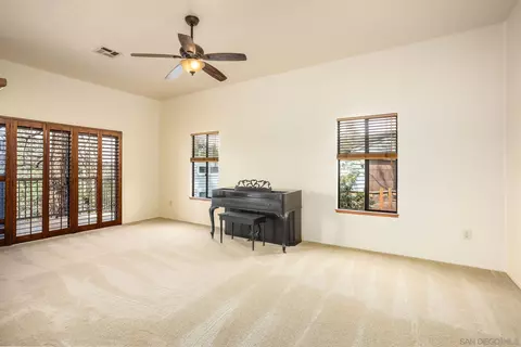 Living - 9324 Tomiko Ct, La Mesa, CA 91941 photo 2 of 5