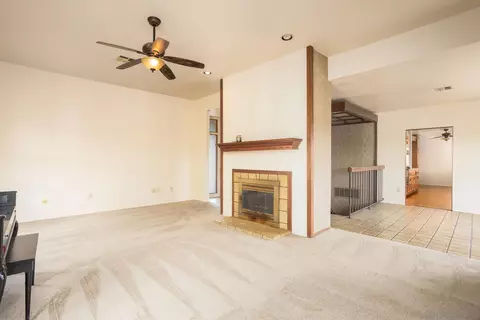 Living - 9324 Tomiko Ct, La Mesa, CA 91941 photo 4 of 5