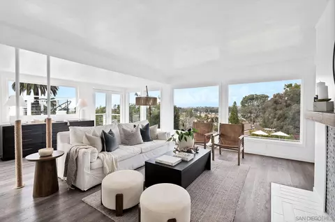 Living - 408 Andrew Ave, Encinitas, CA 92024 photo 1 of 6