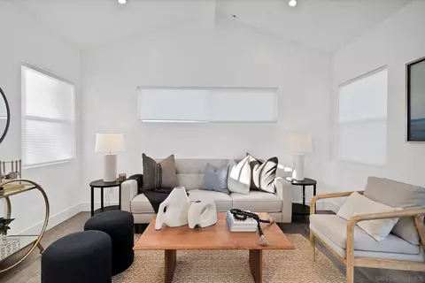 Living - 408 Andrew Ave, Encinitas, CA 92024 photo 6 of 6