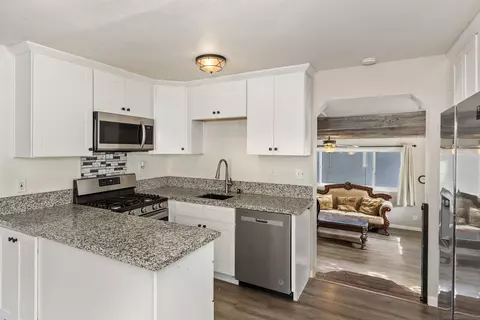 Kitchen - 1042 Midway Dr, Alpine, CA 91901 photo 1 of 4